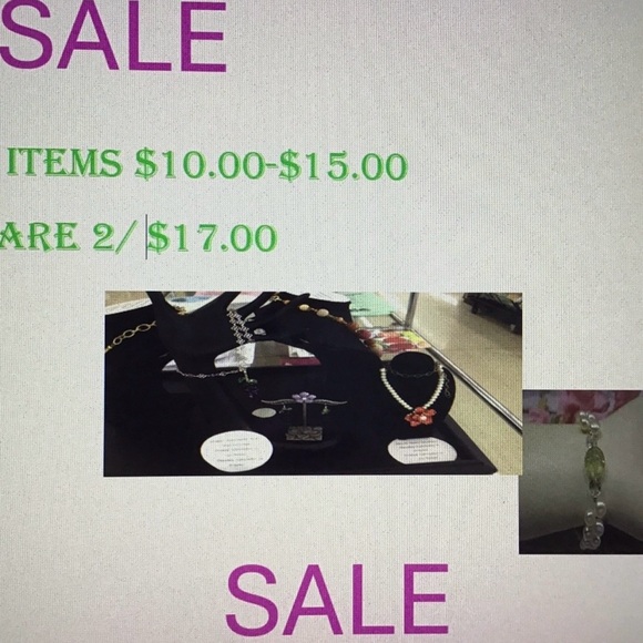 Heart Earrings - Picture 5 of 5